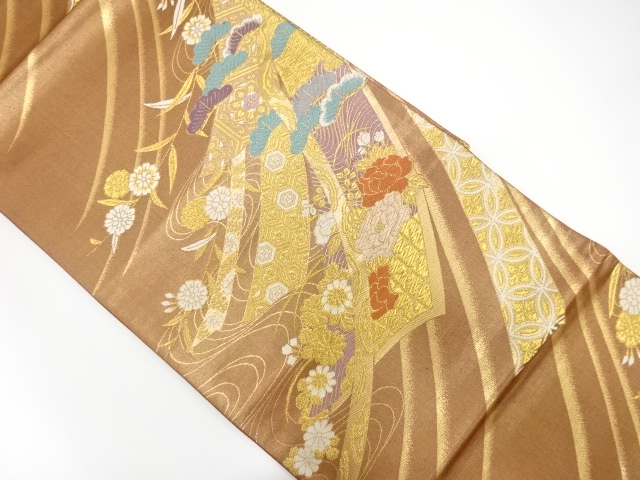 熨斗に牡丹・笠松模様織出し袋帯